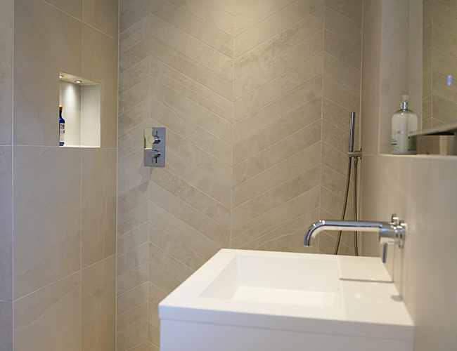 how to design a bathroom