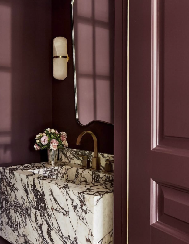 signaturedesign.kbi toilet tiles design bergundy and marble mix
